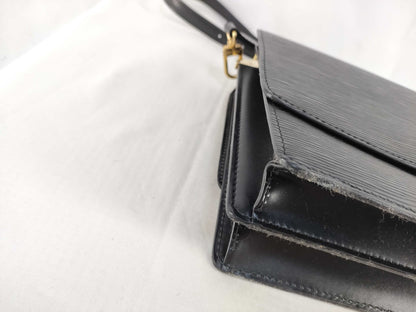 LOUIS VUITTON Epi M52362 Grenelle Noir Shoulder Bag