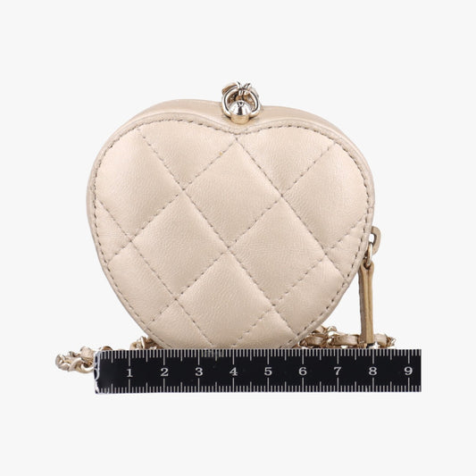 CHANEL Heart Arm Matelasse Gold Lambskin Shoulder Bag AP278332050483