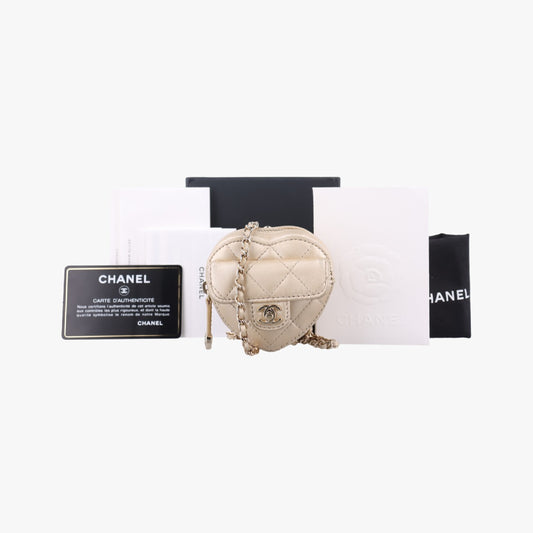 CHANEL Heart Arm Matelasse Gold Lambskin Shoulder Bag AP278332050483