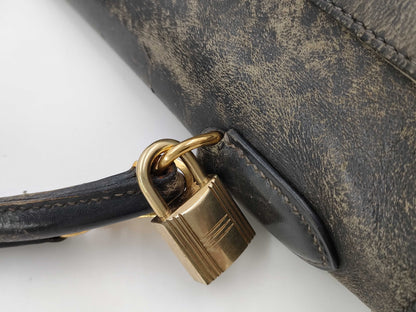 HERMES Kelly 32 Handbag with Inner Stitching, Double Engraved Box Calf Leather, and Gold Hardware