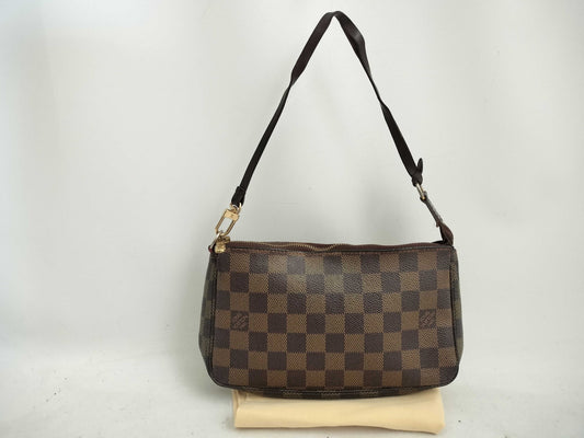 LOUIS VUITTON Damier Pochette Accessoires N51985 Pouch