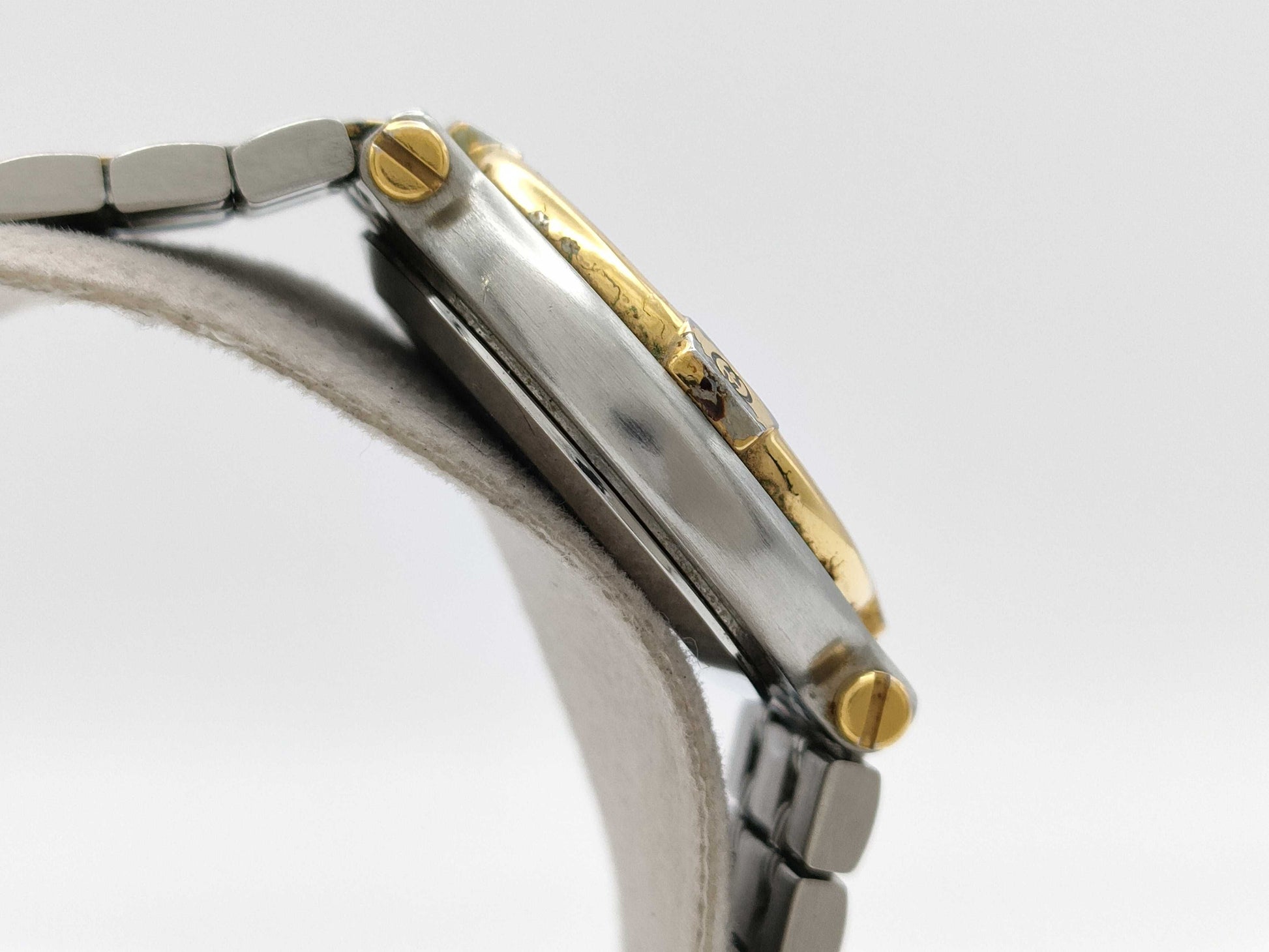 GUCCI 9000L 0192149 Quartz Women's Watch