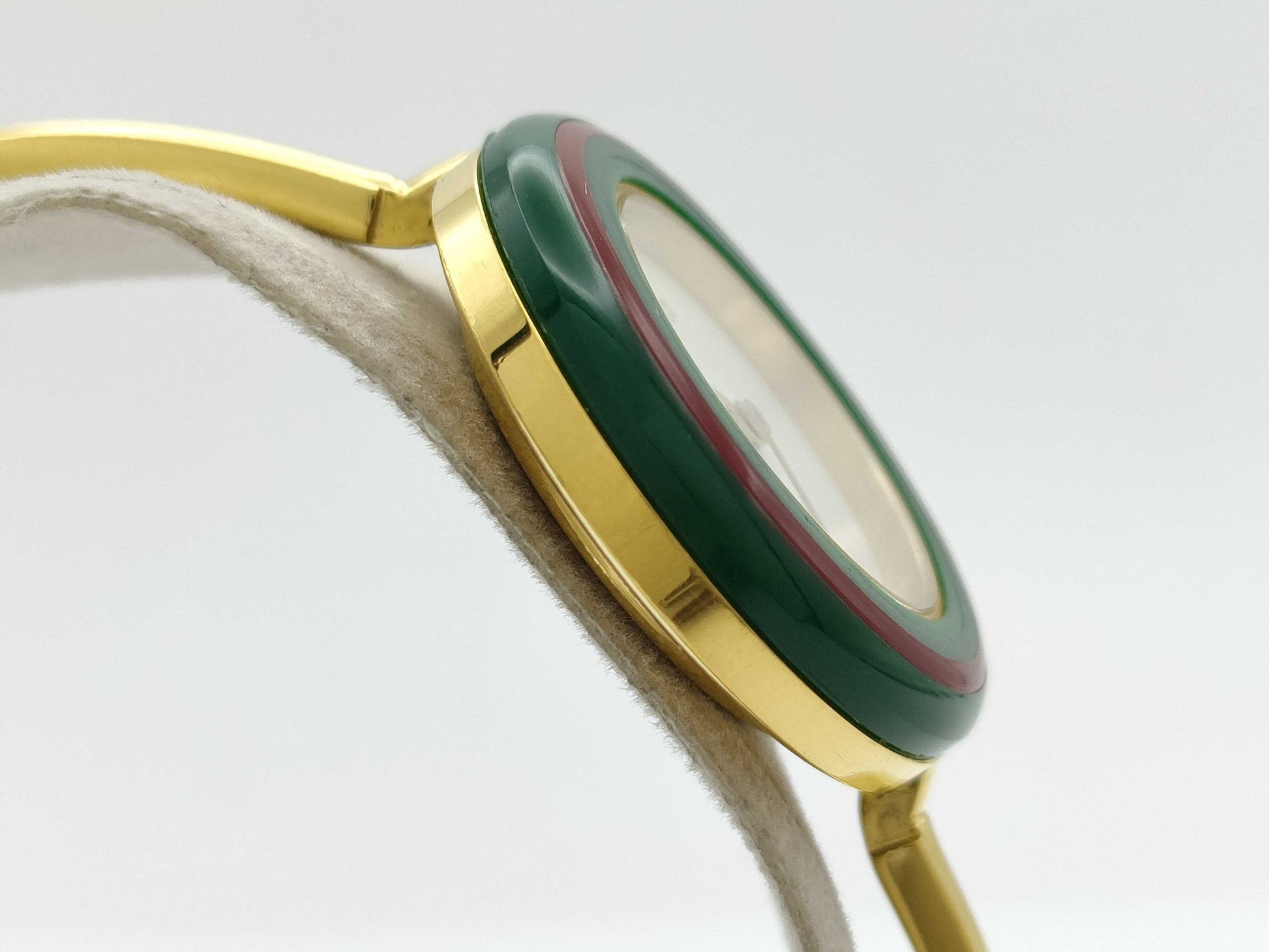 GUCCI Change Bezel 11/12.2 1502619 Quartz Women's Watch