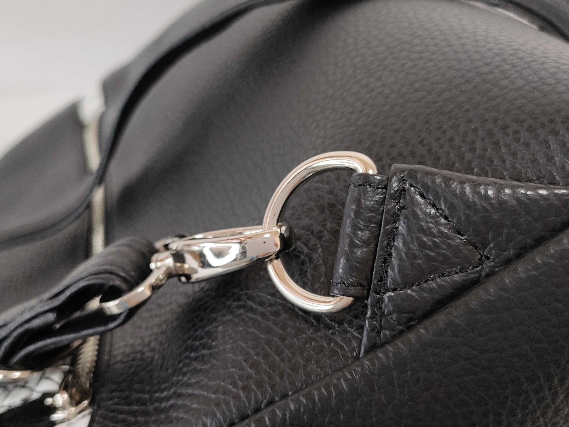 JRA Crocodile Leather Backpack/Backpack, Black/White, Dyed with Pouch