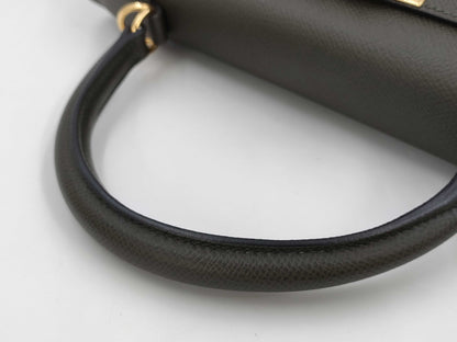 HERMES Kelly 28 Serie Handbag in Epsom Leather, Dark Green with Gold Hardware and Z Stamp