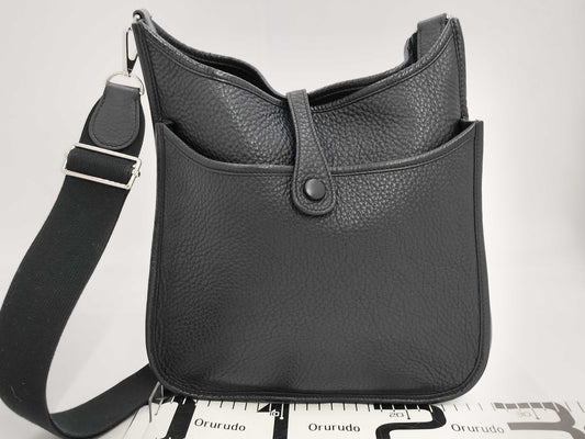 HERMES Evelyn 3PM Taurillon Black Shoulder Bag with Silver Hardware