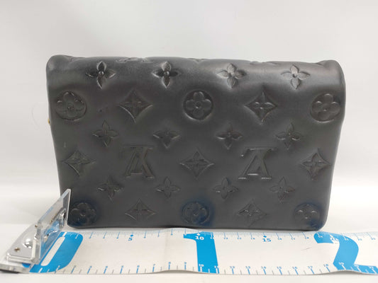 LOUIS VUITTON Chain Shoulder Bag