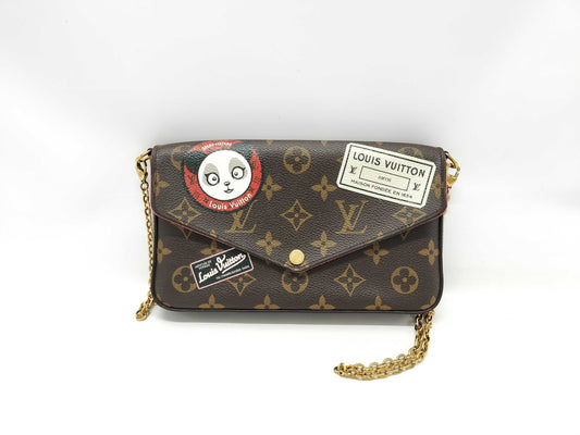 LOUIS VUITTON Chain Shoulder Bag