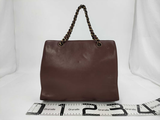 CHANEL Matelasse Chain Tote, Calfskin, Bordeaux, No. 5 Handbag