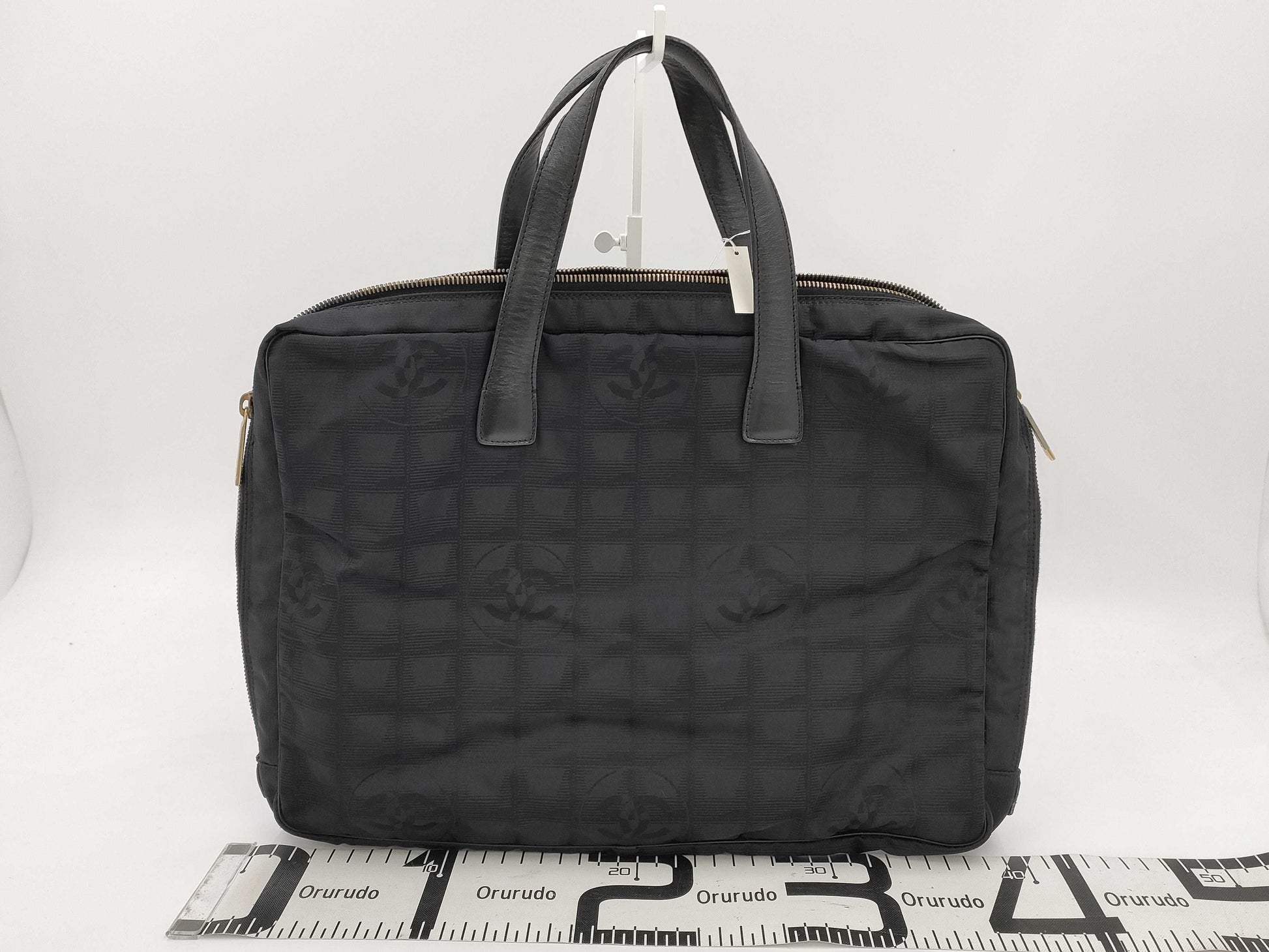 CHANEL Tote Handbag