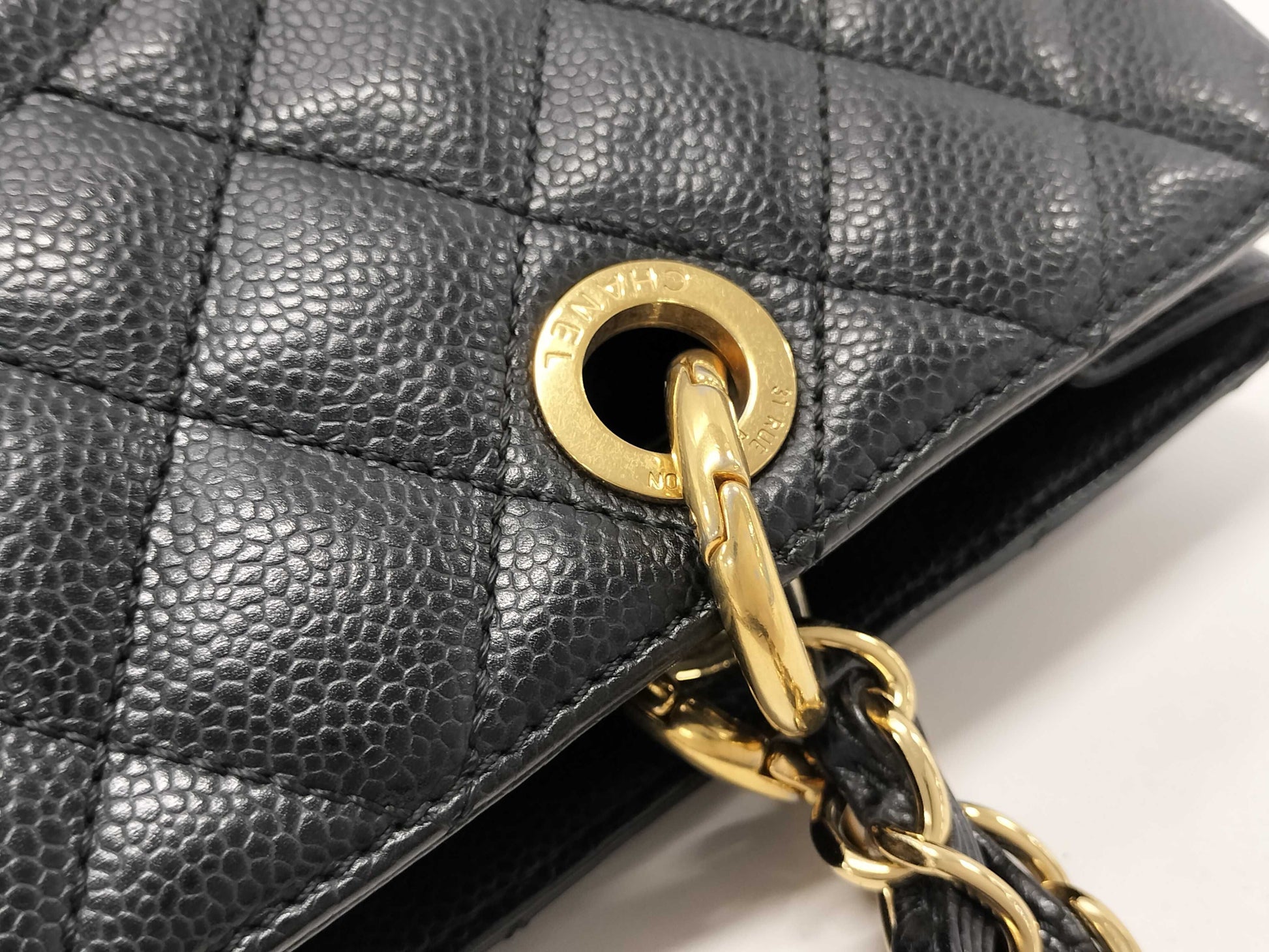 CHANEL Caviar Skin Coco Mark GST Shoulder Tote Bag