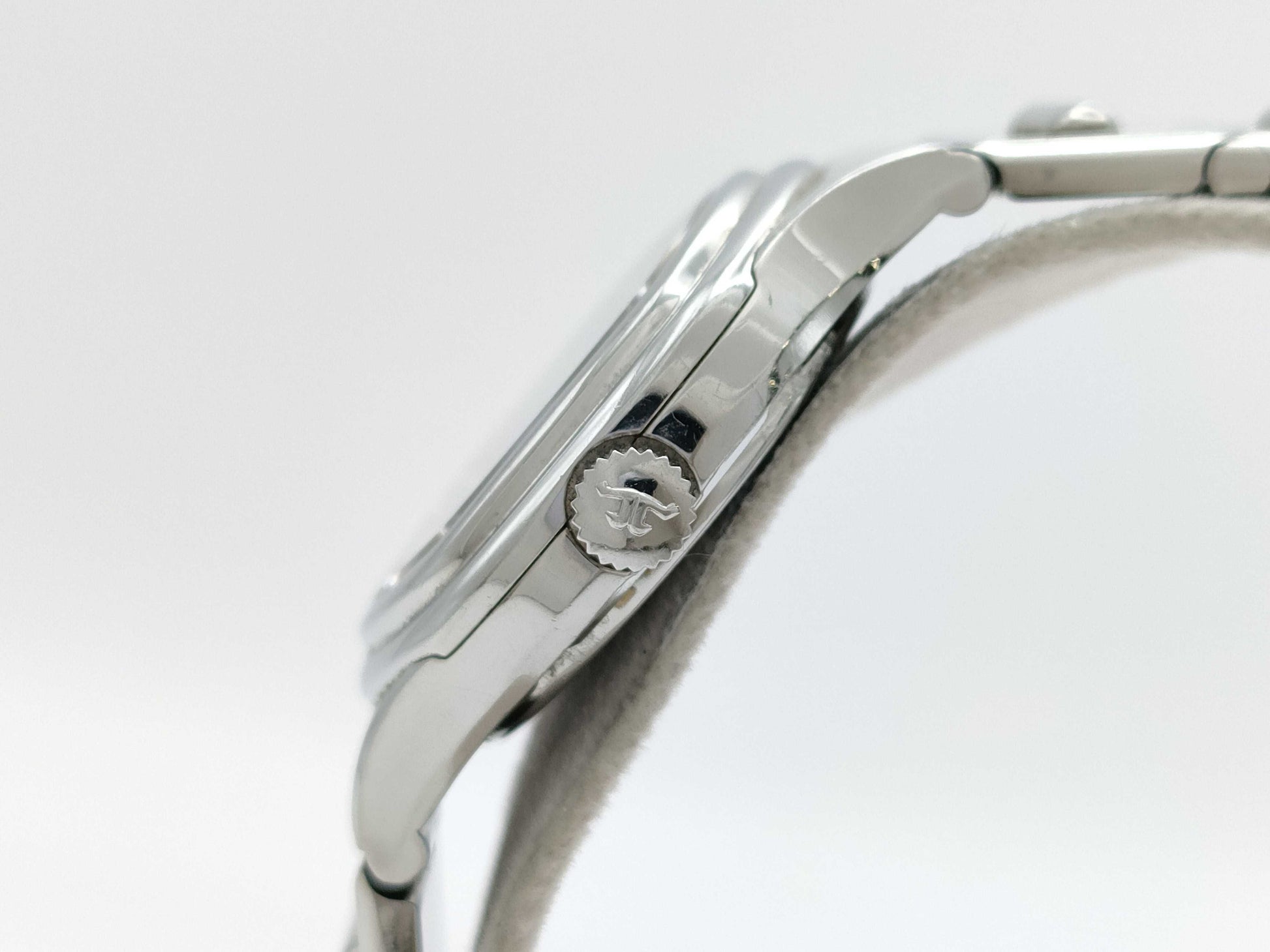 JAEGER LECOULTRE Albatross 31600268 1537838 Quartz Unmoving Women's Watch