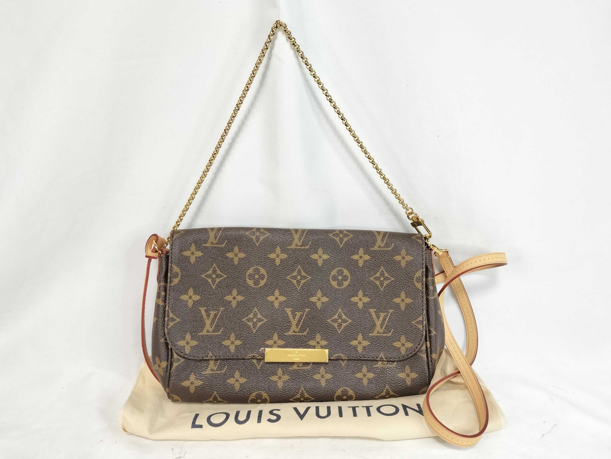 LOUIS VUITTON Monogram Louis Vuitton Favorite Monogram Shoulder Bag
