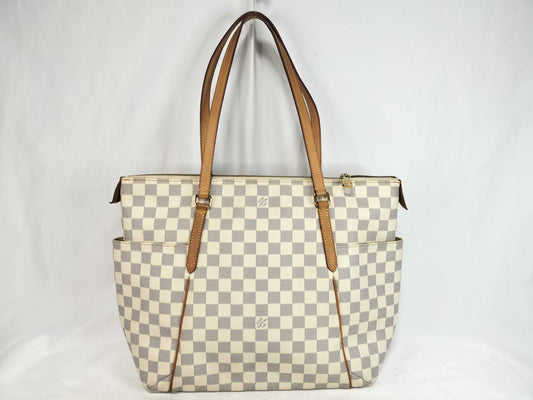 LOUIS VUITTON Damier Azur Louis Vuitton Totally Azur Tote Bag