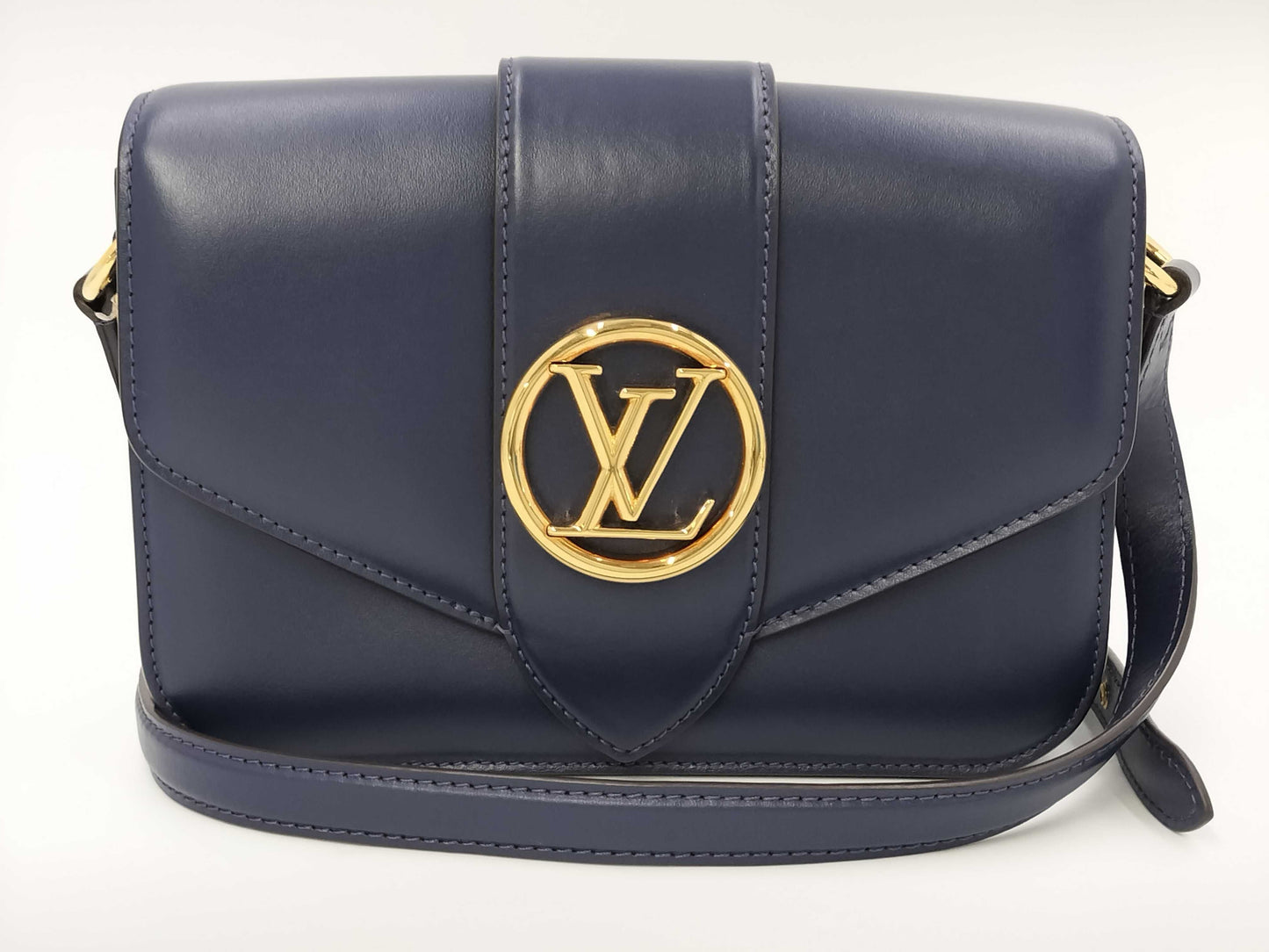 LOUIS VUITTON LV Logo Pont Neuf M55951 Shoulder Bag