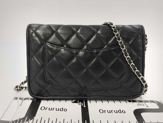 CHANEL Matelasse Black 19 Series Shoulder Bag