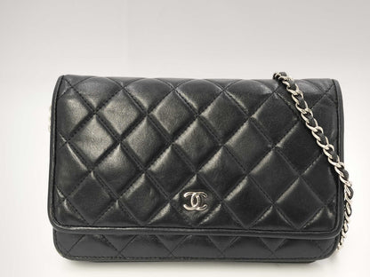 CHANEL Matelasse Black 19 Series Shoulder Bag
