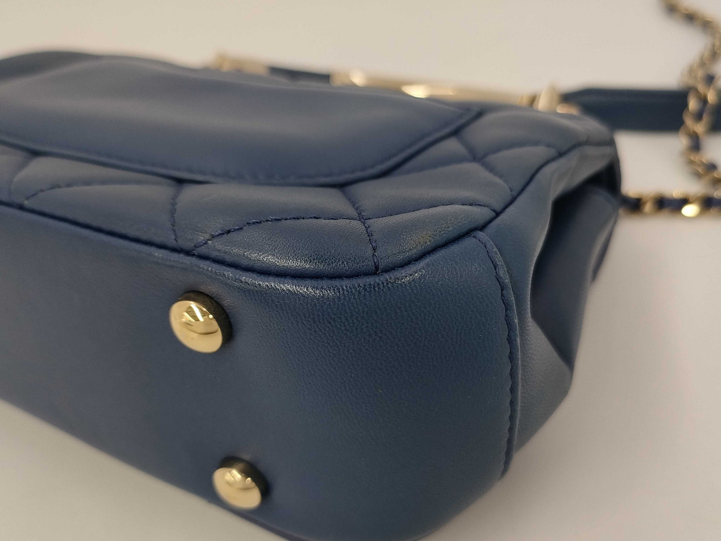 CHANEL Matelasse Shoulder Bag Shoulder Bag