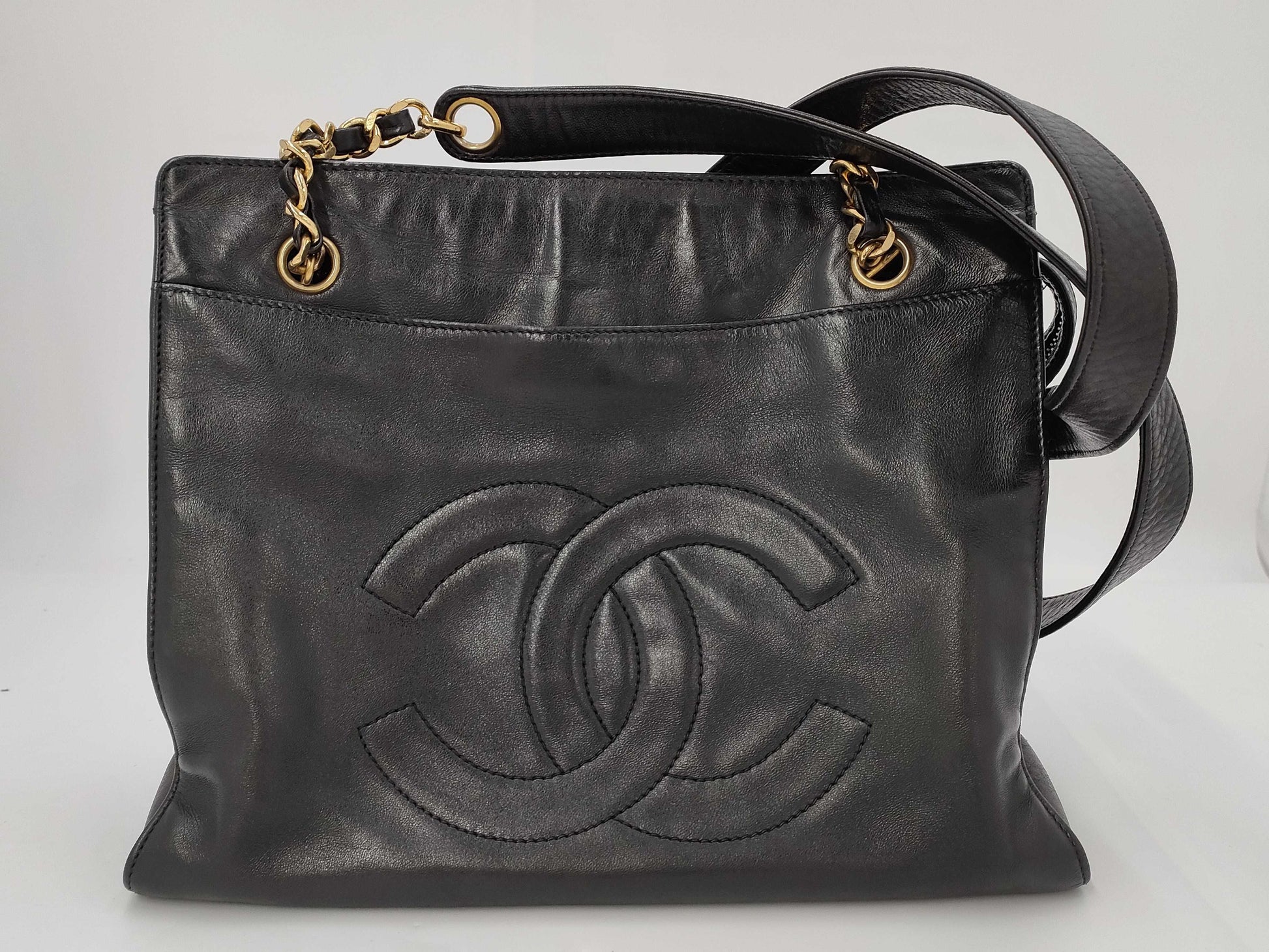 CHANEL Deca Coco Chain Shoulder Bag
