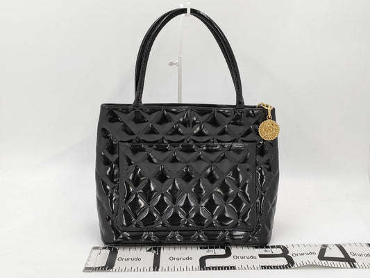 CHANEL Reissue Enamel Tote Bag No. 4 - Tote Bag