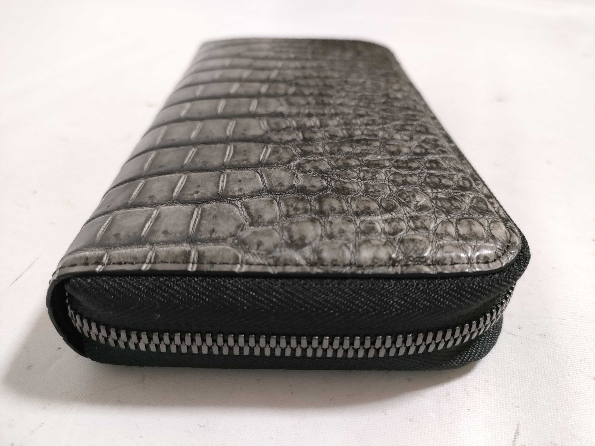 IKEDA KOHGEI Ikeda Kogei Long Wallet Da Crocodile Porosus Leather Round Zip Zip Wallet