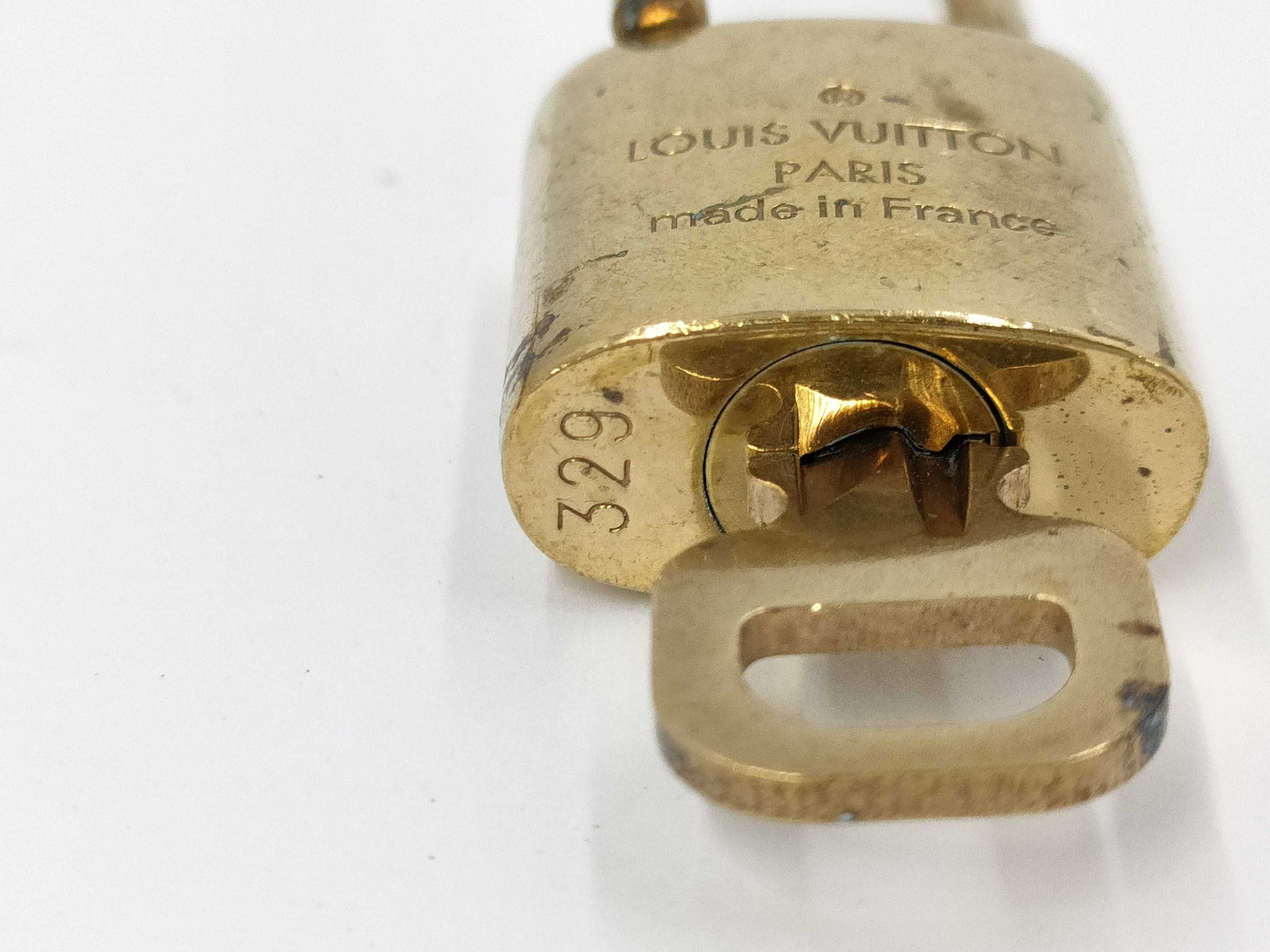 LOUIS VUITTON Cadena Key 10 pieces Other accessories