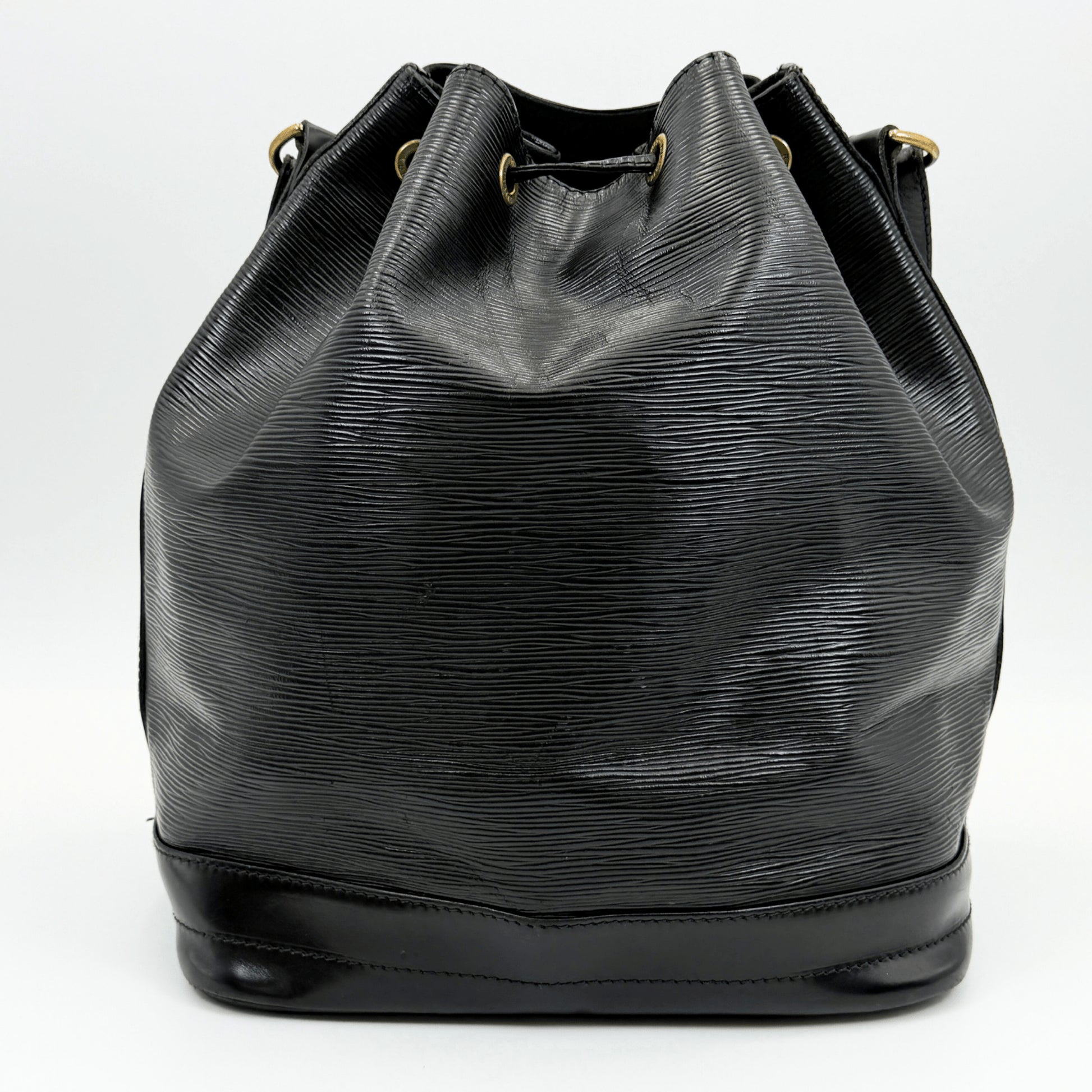 LOUIS VUITTON Epi Petit Noe M59012 Shoulder Bag