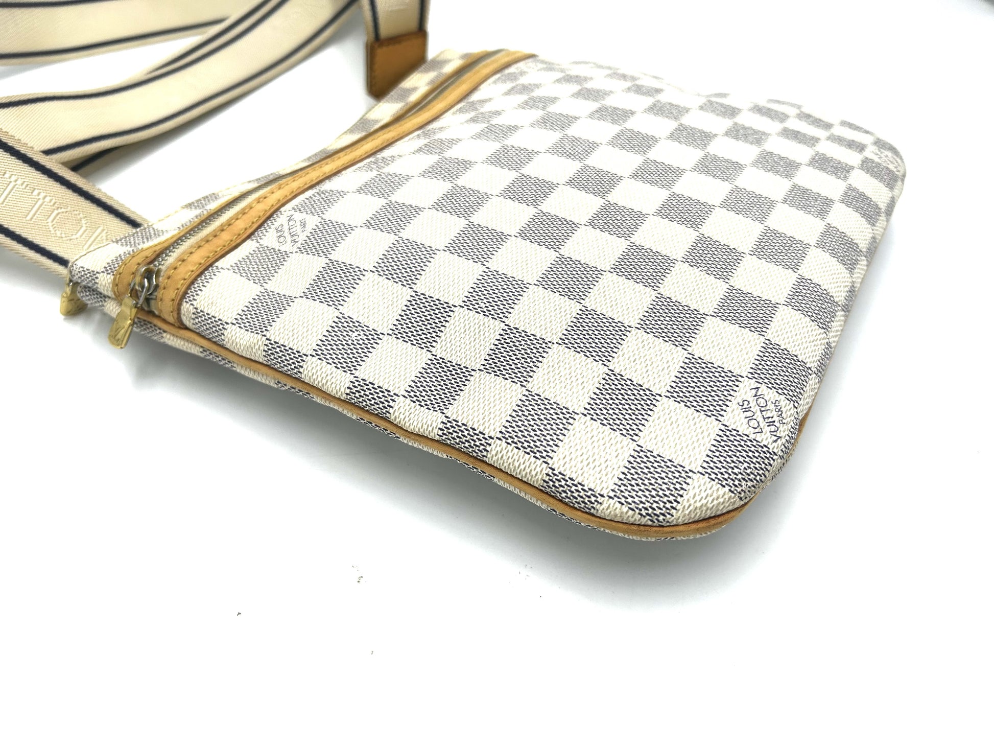 LOUIS VUITTON Azur Pochette Bosphor Bag
