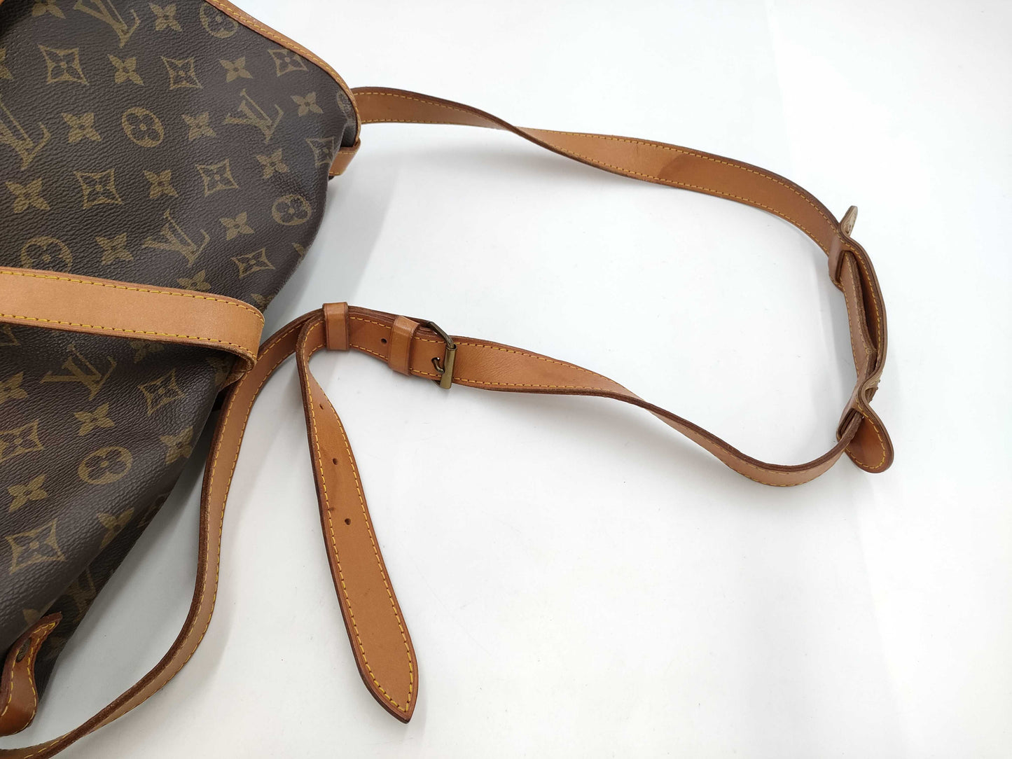 LOUIS VUITTON Monogram Saumur 35 FH0952 Shoulder Bag