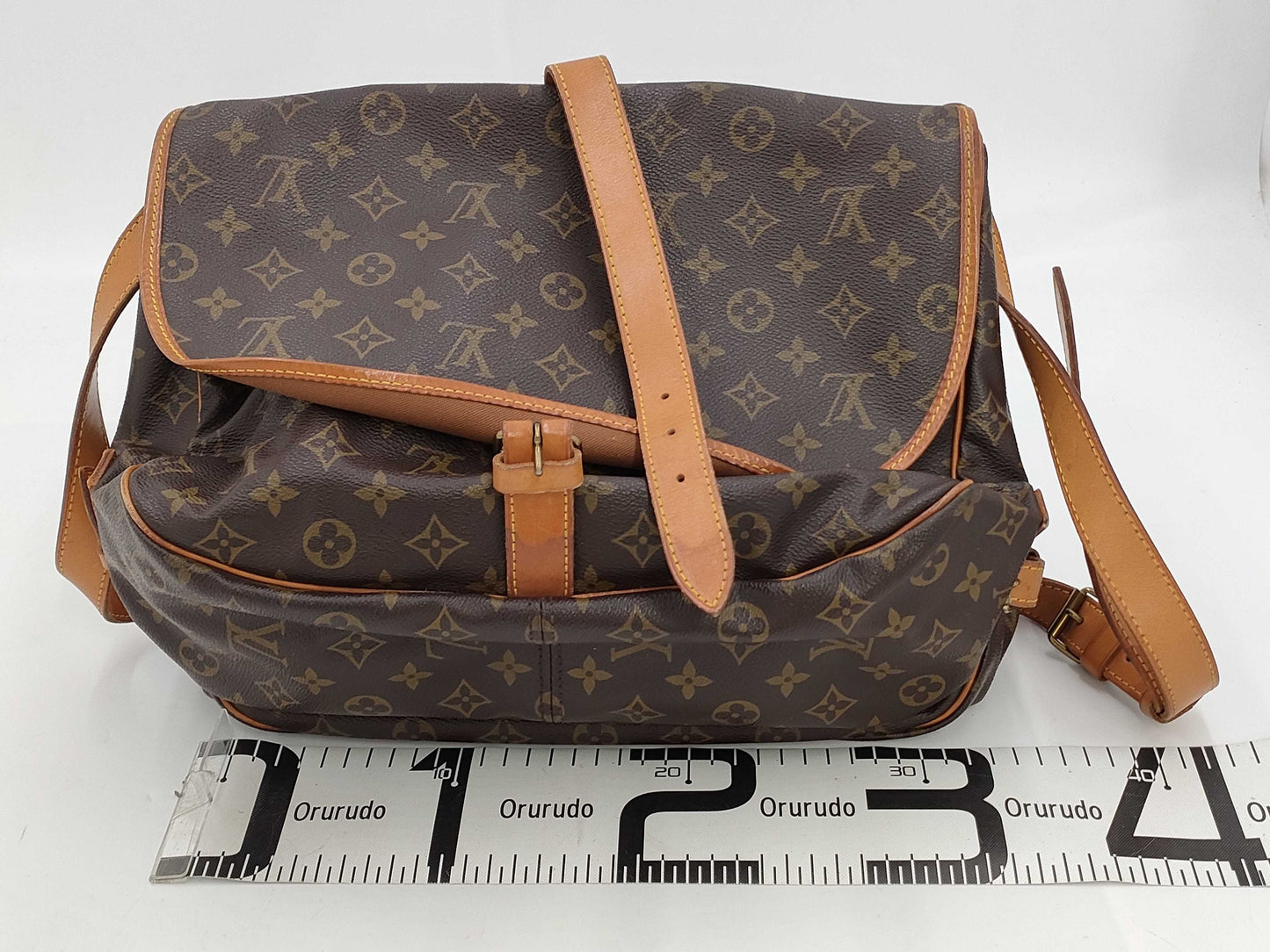LOUIS VUITTON Monogram Saumur 35 FH0952 Shoulder Bag
