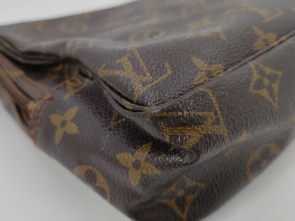 LOUIS VUITTON Monogram True Toilet 26 Second Bag 