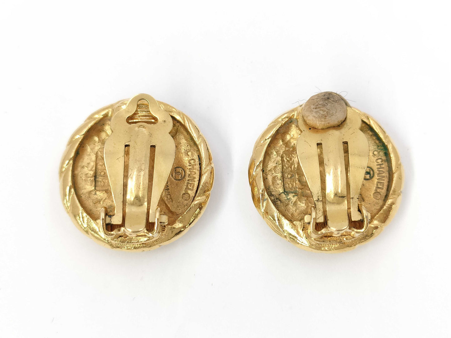 CHANEL Coco Mark Circle Gold Yg Earrings