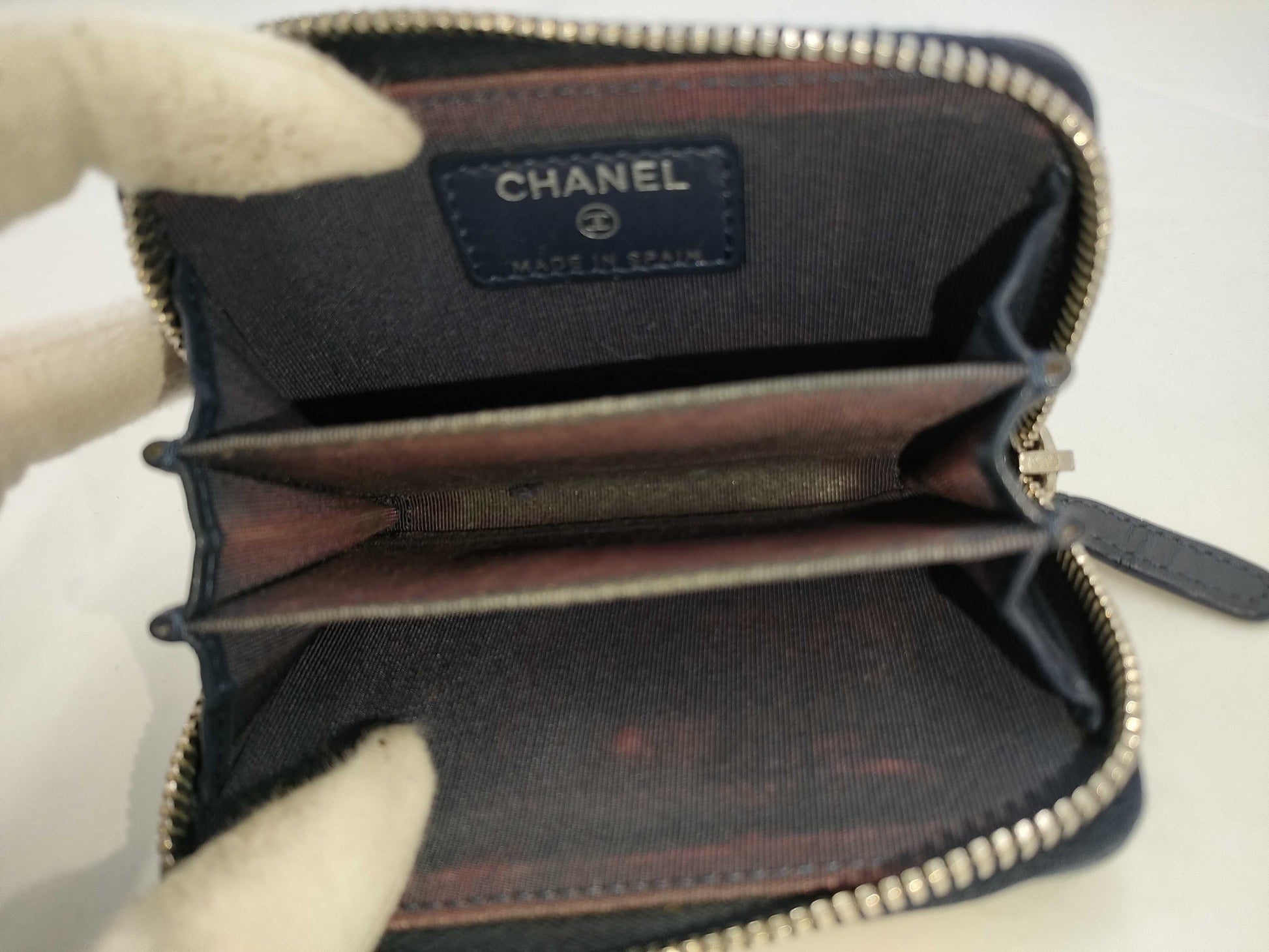 CHANEL Matelasse Coin Case, Lambskin with Silver Hardware, Navy Blue, 22609509