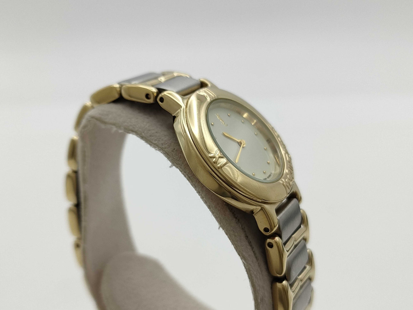 Yves Saint Laurent Others 2200-229789Y 730341 Quartz Women's Watch