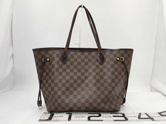 LOUIS VUITTON Damier Neverfull MM Tote Bag