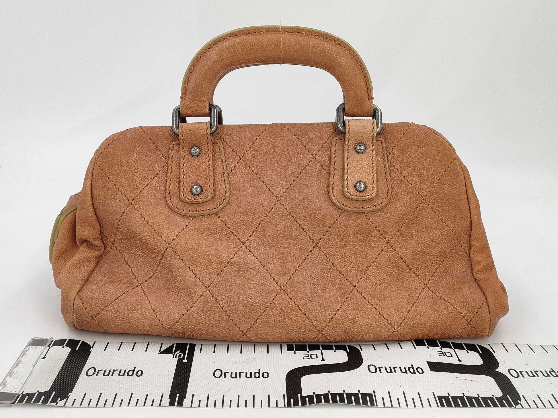 CHANEL Caviar Skin Handbag Handbag