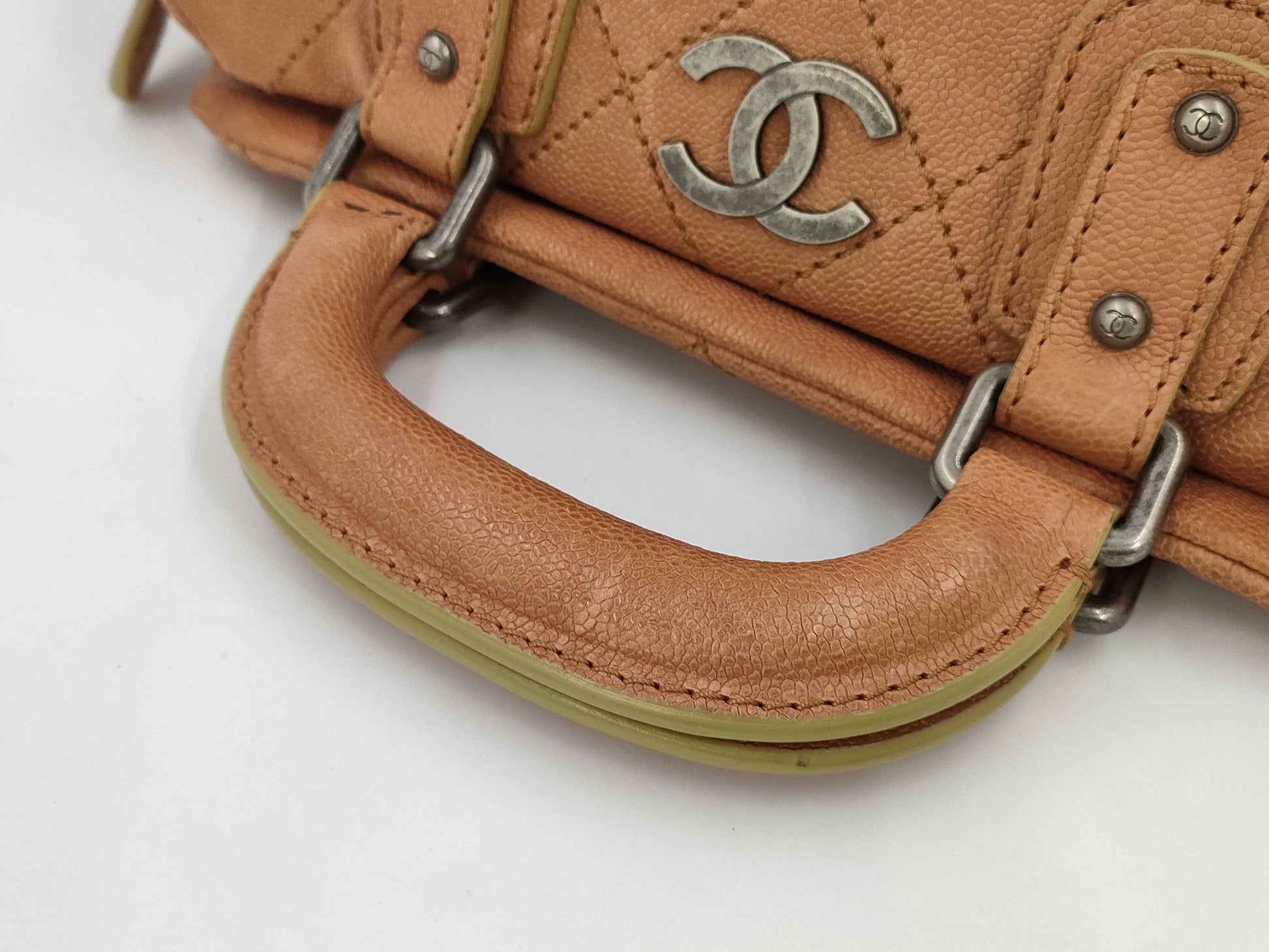 CHANEL Caviar Skin Handbag Handbag