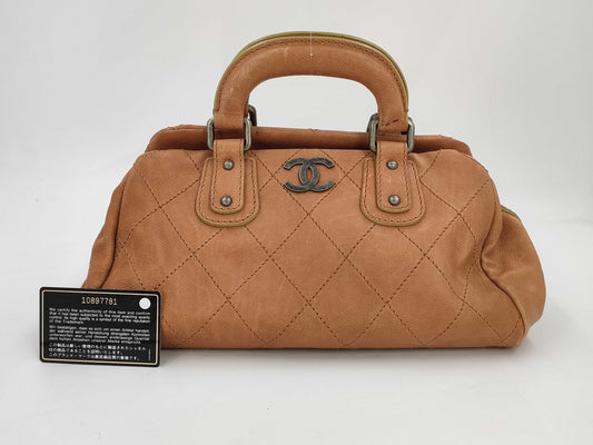 CHANEL Caviar Skin Handbag Handbag
