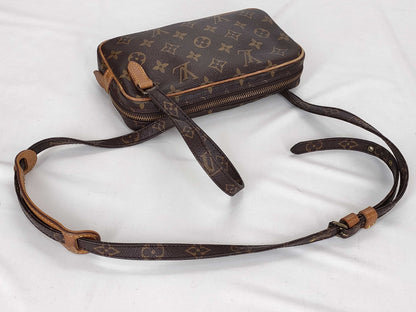 LOUIS VUITTON Monogram Vuitton Monogram Pochette Marley Bandriere M51828 Shoulder Bag