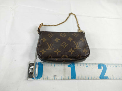 LOUIS VUITTON Monogram Vuitton Monogram Mini Pochette Accessoir M60153 FL4027 Brown Pouch