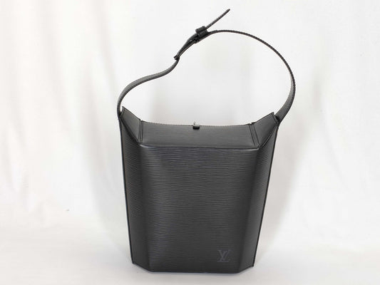 LOUIS VUITTON Epi Vuitton Epi Saxophone M80161 VI0934 Shoulder Bag