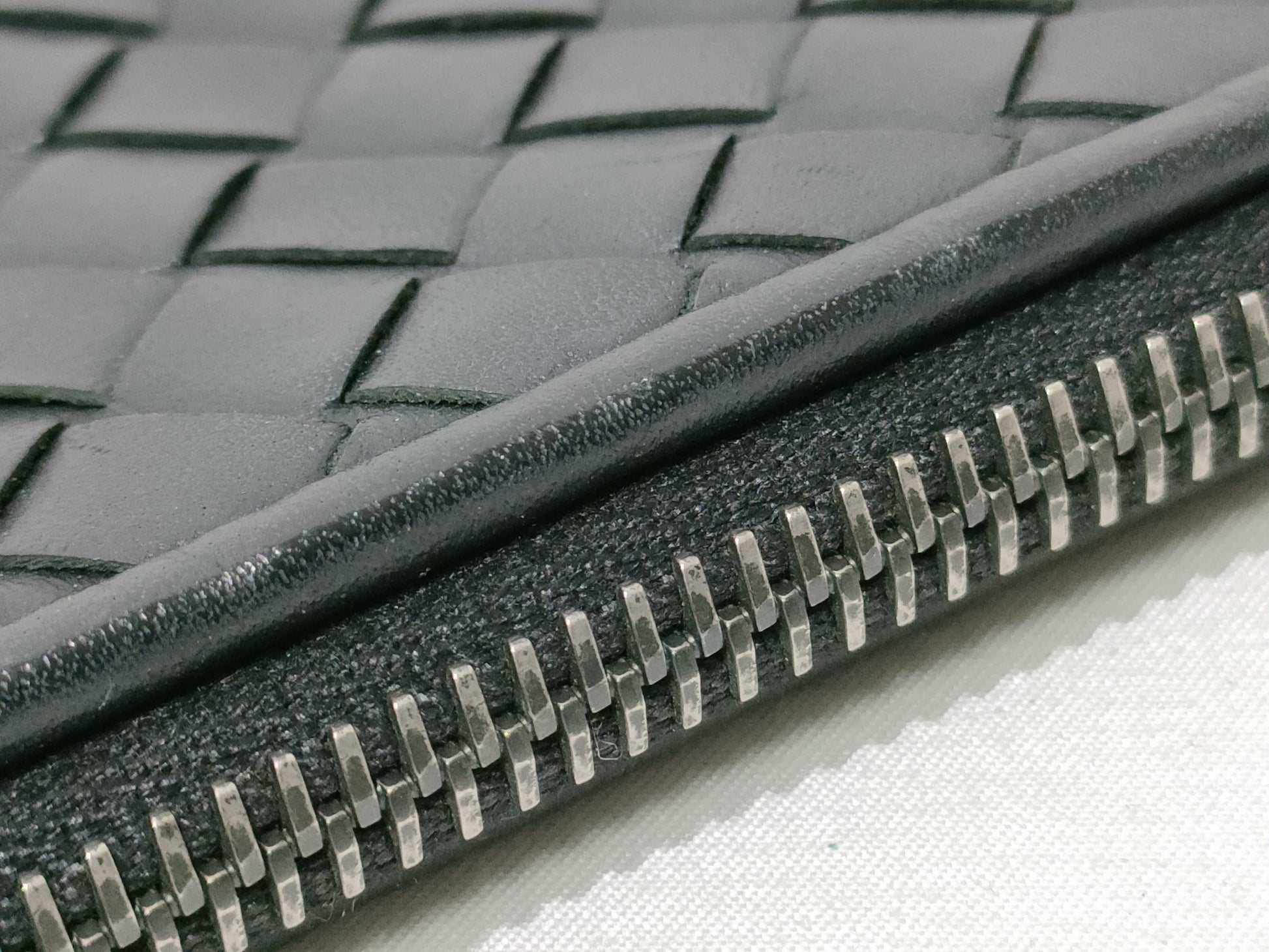 BOTTEGA VENETA Intrecciato Clutch Black Clutch Bag