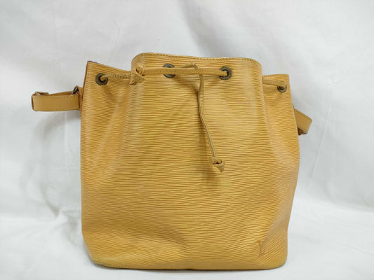 LOUIS VUITTON Epi SG-Louis Vuitton Epi Petit Noe AR2016 Handbag