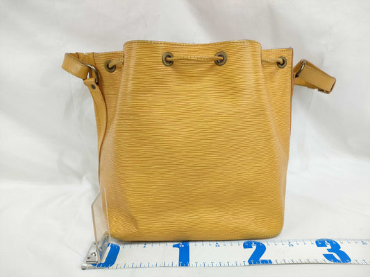 LOUIS VUITTON Epi SG-Louis Vuitton Epi Petit Noe AR2016 Handbag