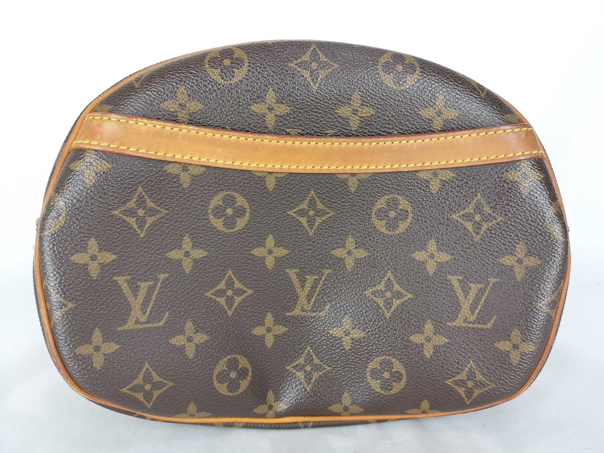 LOUIS VUITTON Monogram Vuitton Monogram Blower M51221 Engraved Deblurred Shoulder Bag
