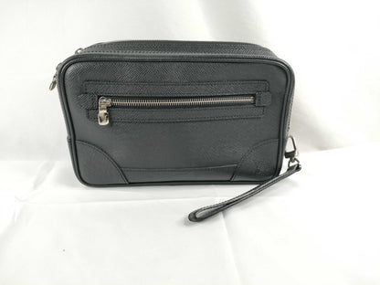 LOUIS VUITTON Taiga Vuitton Taiga Pavel M31142 RI2161 Second Bag