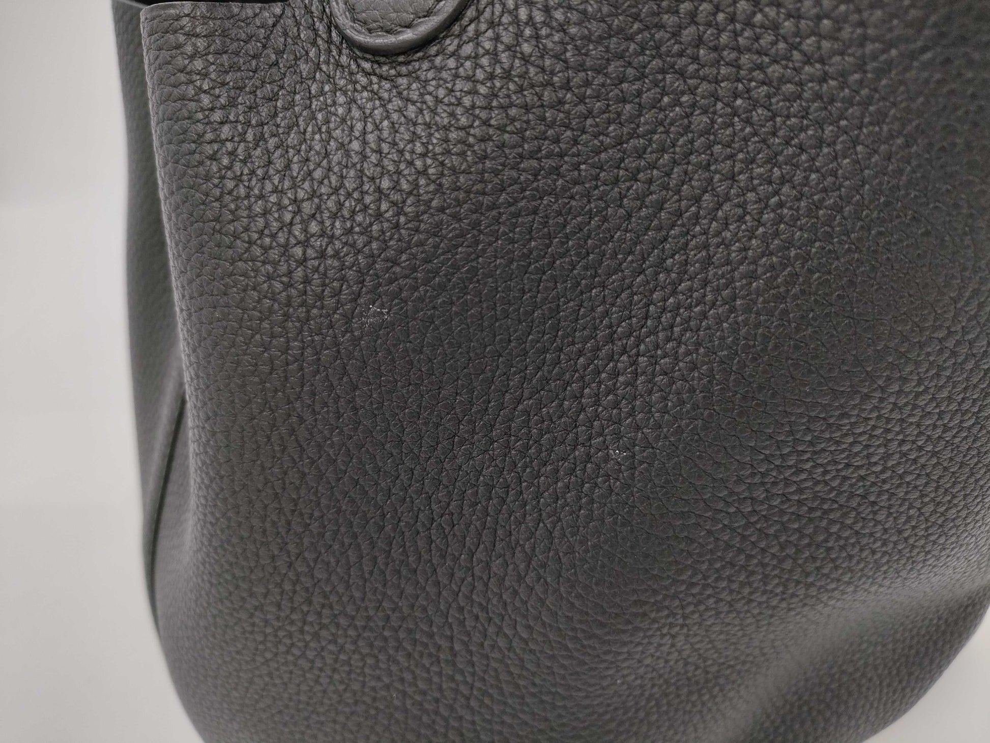 HERMES Picotin Lock MM 22 Y Stamped Handbag