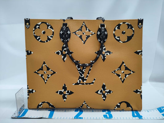 LOUIS VUITTON Louis Vuitton On the Go GM Monogram Giant Jungle Bag