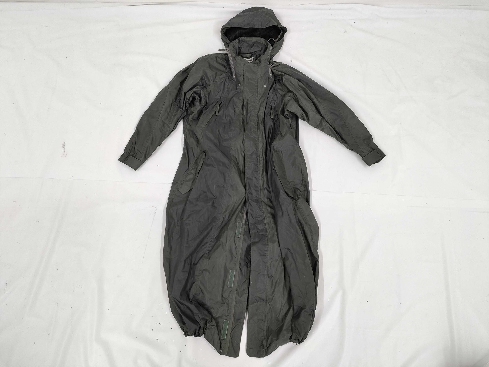 ISSEY MIYAKE ISSEY MIYAKE Parachute Hood Storage Coat Size 1