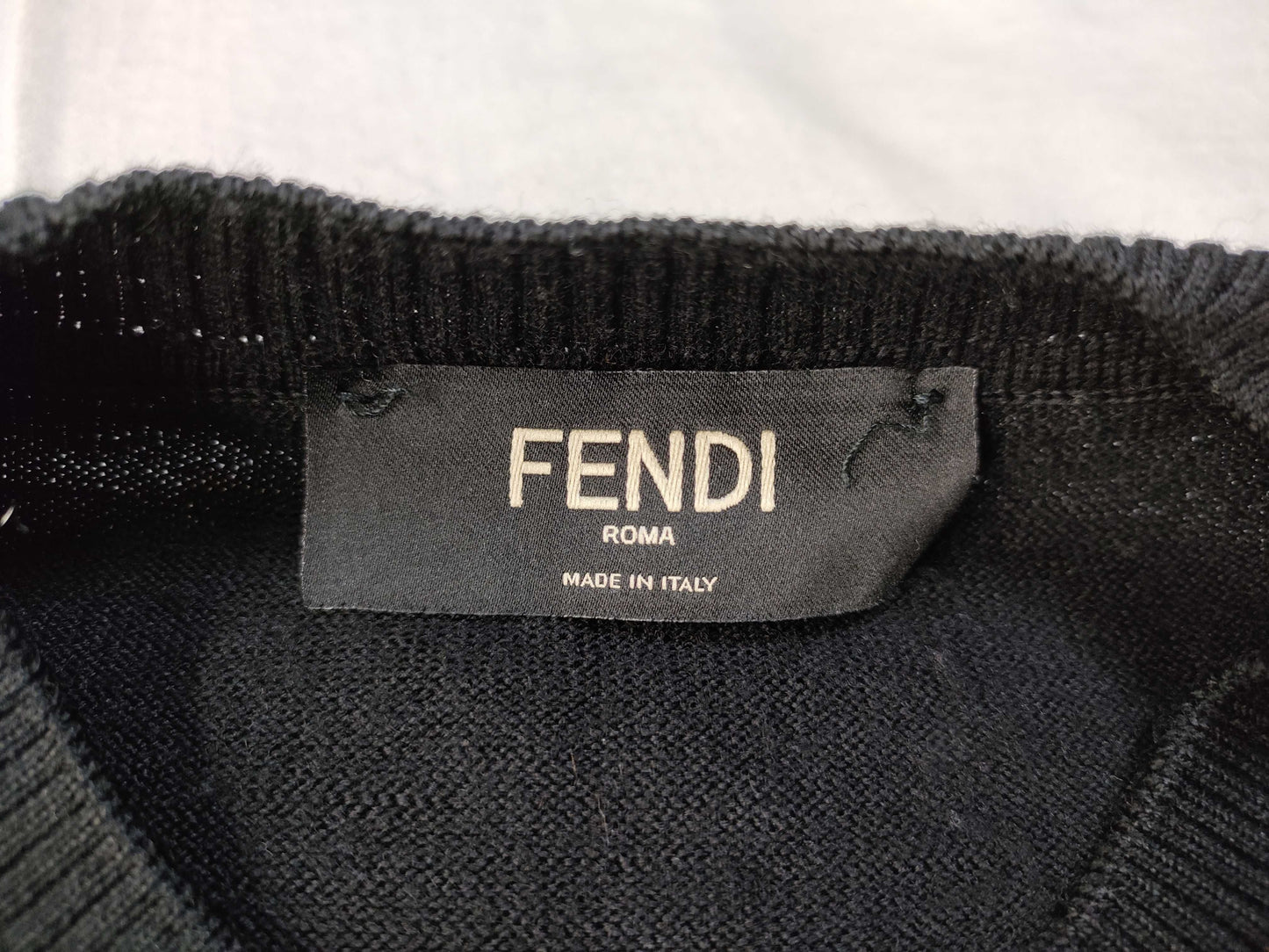 FENDI Men's FENDI Knitted Black Current Logo Top